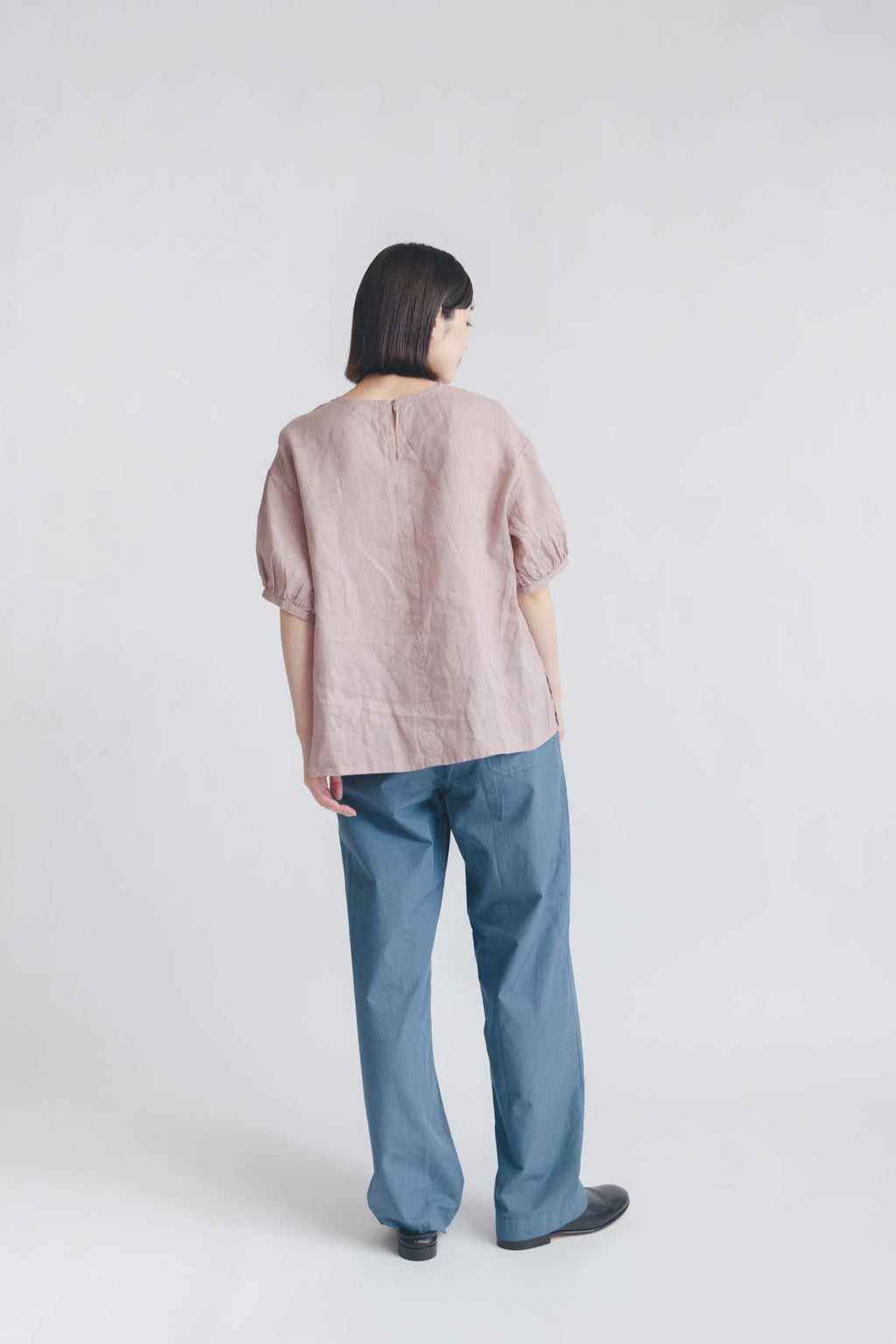 〈くらすこと別注〉miiThaaii チャンドラー イージーパンツ(別注カラー)