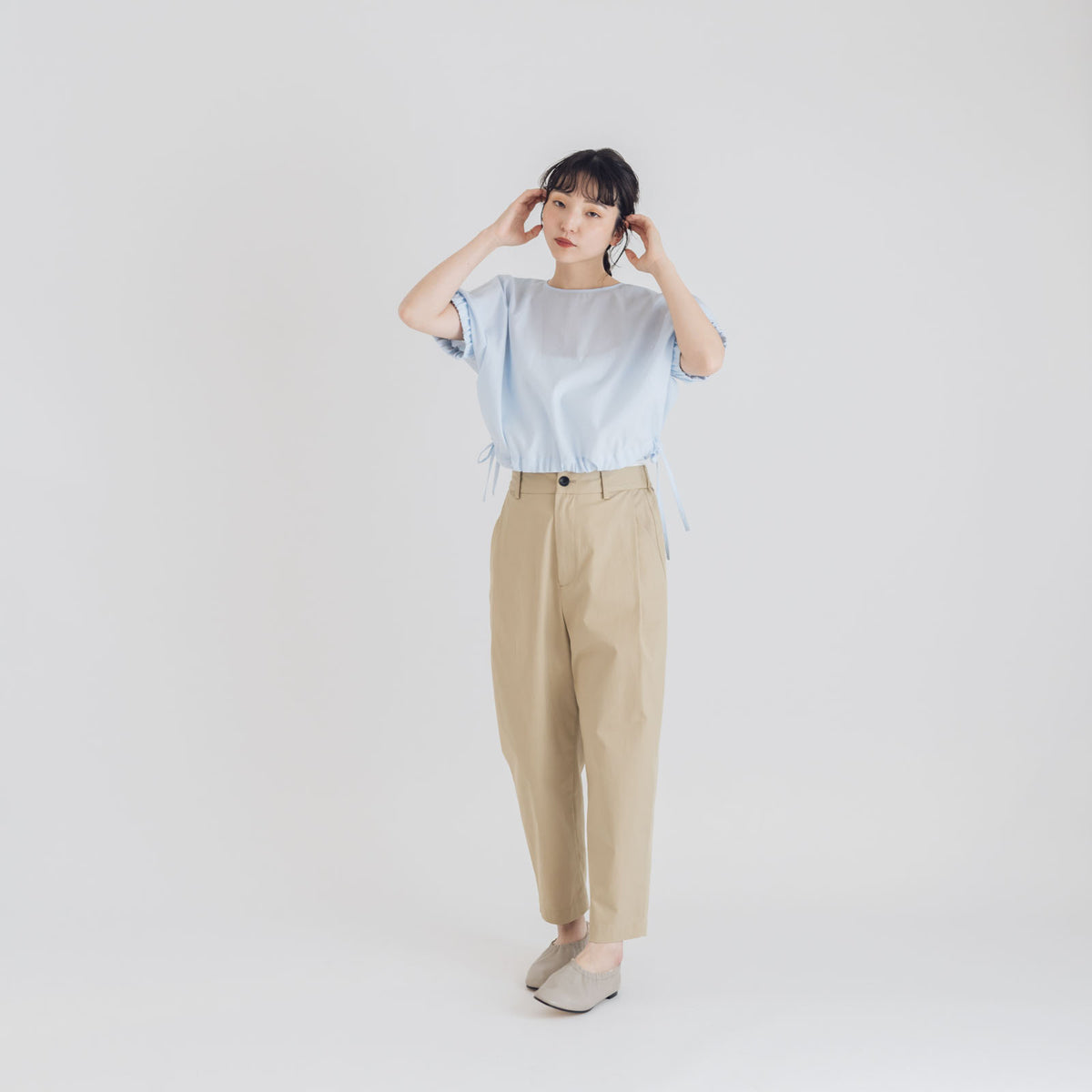 nicholson & nicholson プリーツ リネン100% パンツ nicholson and nicholson (ニコルソンアンドニコルソン) タック