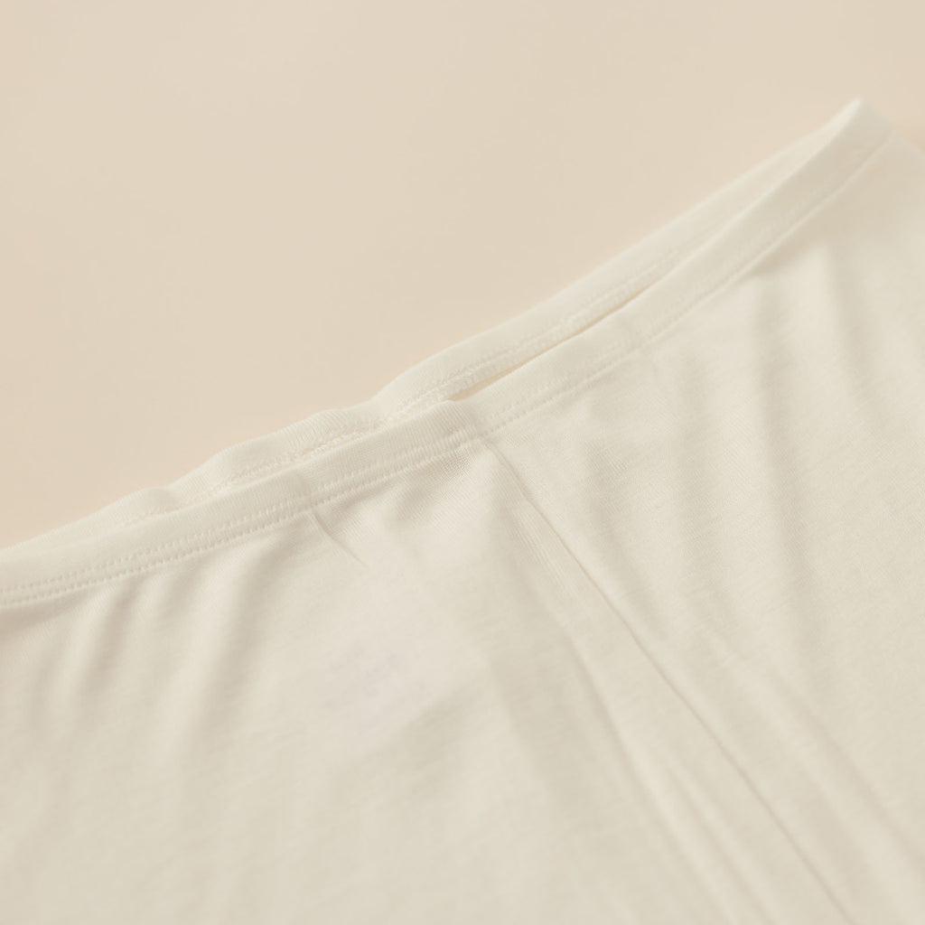 金伴繊維 シルクのレギンス10分丈 縫い糸までシルク100%