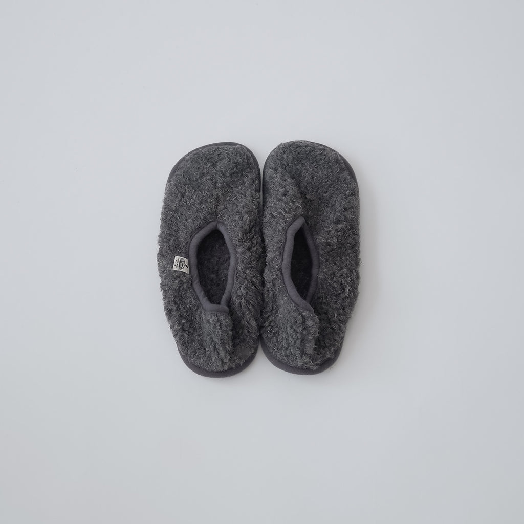 COLD BREAKER ルームシューズ