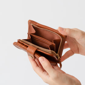 CINQ 二つ折り財布