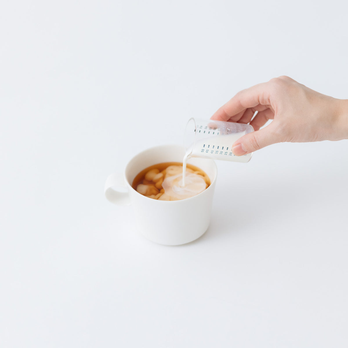 CINQ WEIS ガラスメジャーカップ ｜くらすこと公式オンラインストア