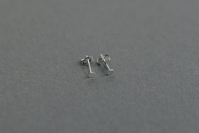 muimaur mini ピアス シルバー