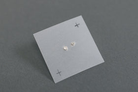 muimaur mini ピアス シルバー