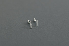 muimaur thin ピアス シルバー