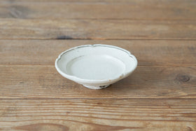 小山乃文彦 粉引 輪花小皿