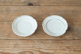 小山乃文彦 粉引 輪花小皿