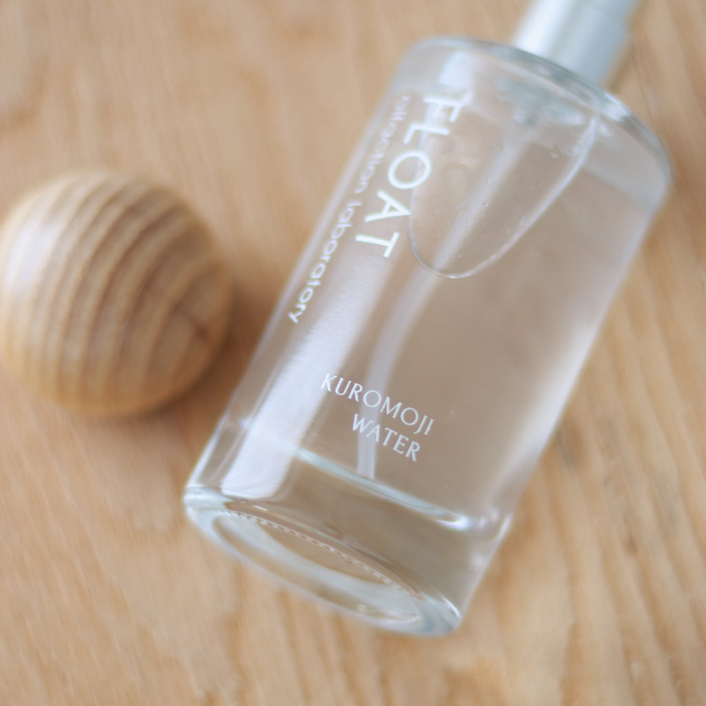 FLOAT KUROMOJI WATER