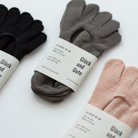 Glück und Gute 五本指 「足の肌着」絹と綿 フットカバー