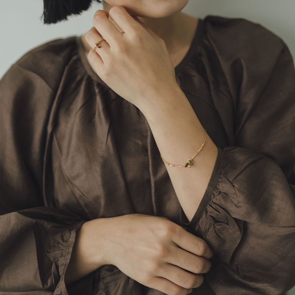 曉 ater アミュレット ブレスレット グリーン