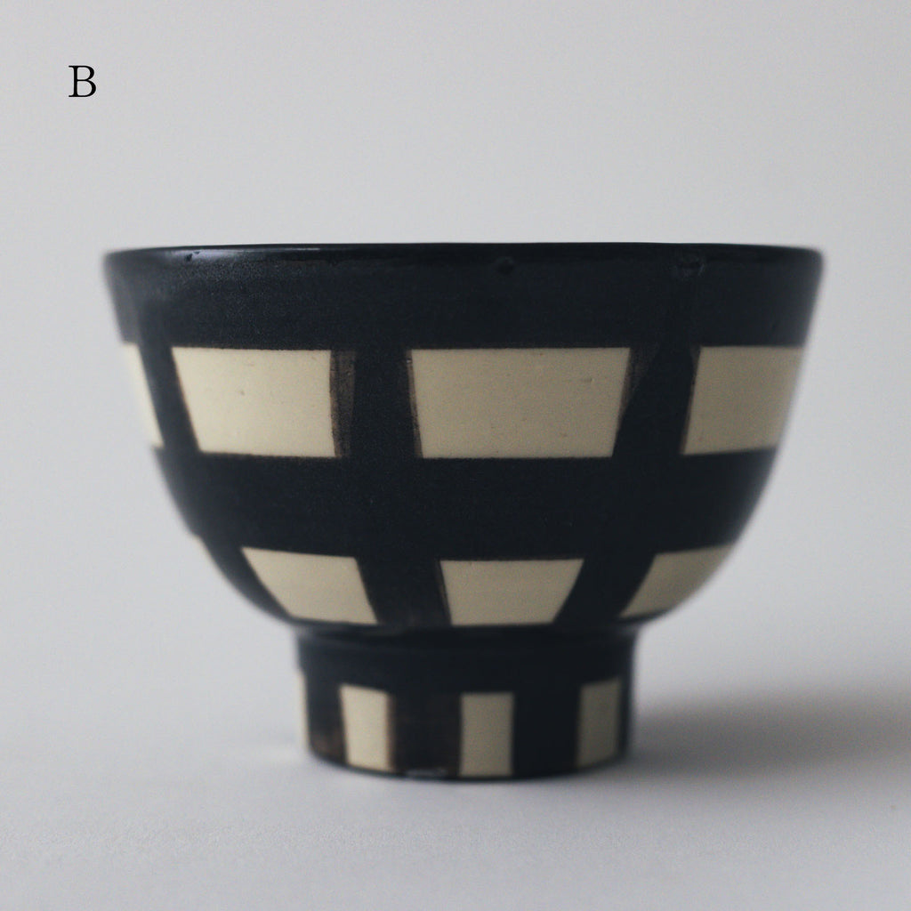 CANASA 鉄絵 格子柄 ろくろ碗