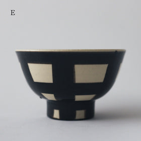 CANASA 鉄絵 格子柄 ろくろ碗