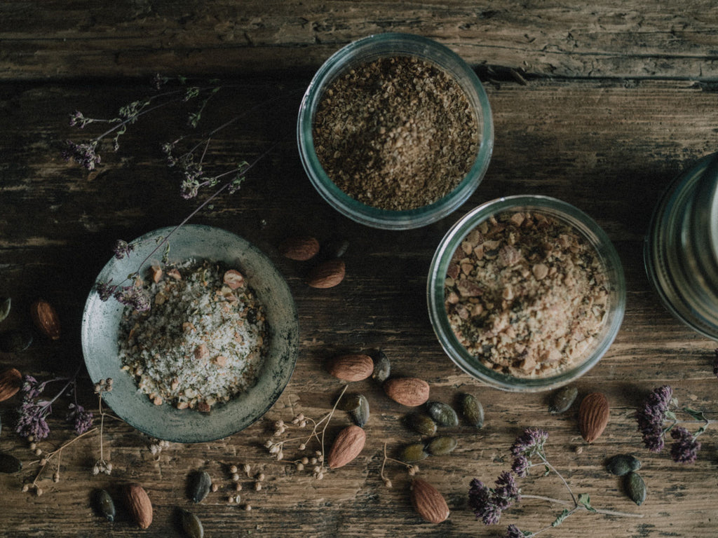 心に風 季節のハーブソルト 2025 Nuts & Coriander *