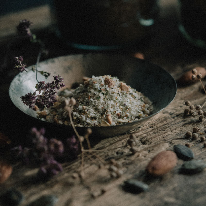 心に風 季節のハーブソルト 2025 Nuts & Coriander *