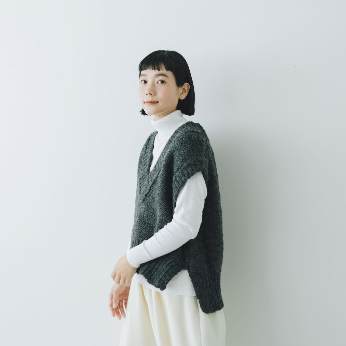 コムアーチ comm. arch. ウールリネンツイードロングジレ ベスト グレー /MF ■OS レディース comm. arch. ジレ COMM.ARCH. コム・アーチ WOOL LINEN TWEED