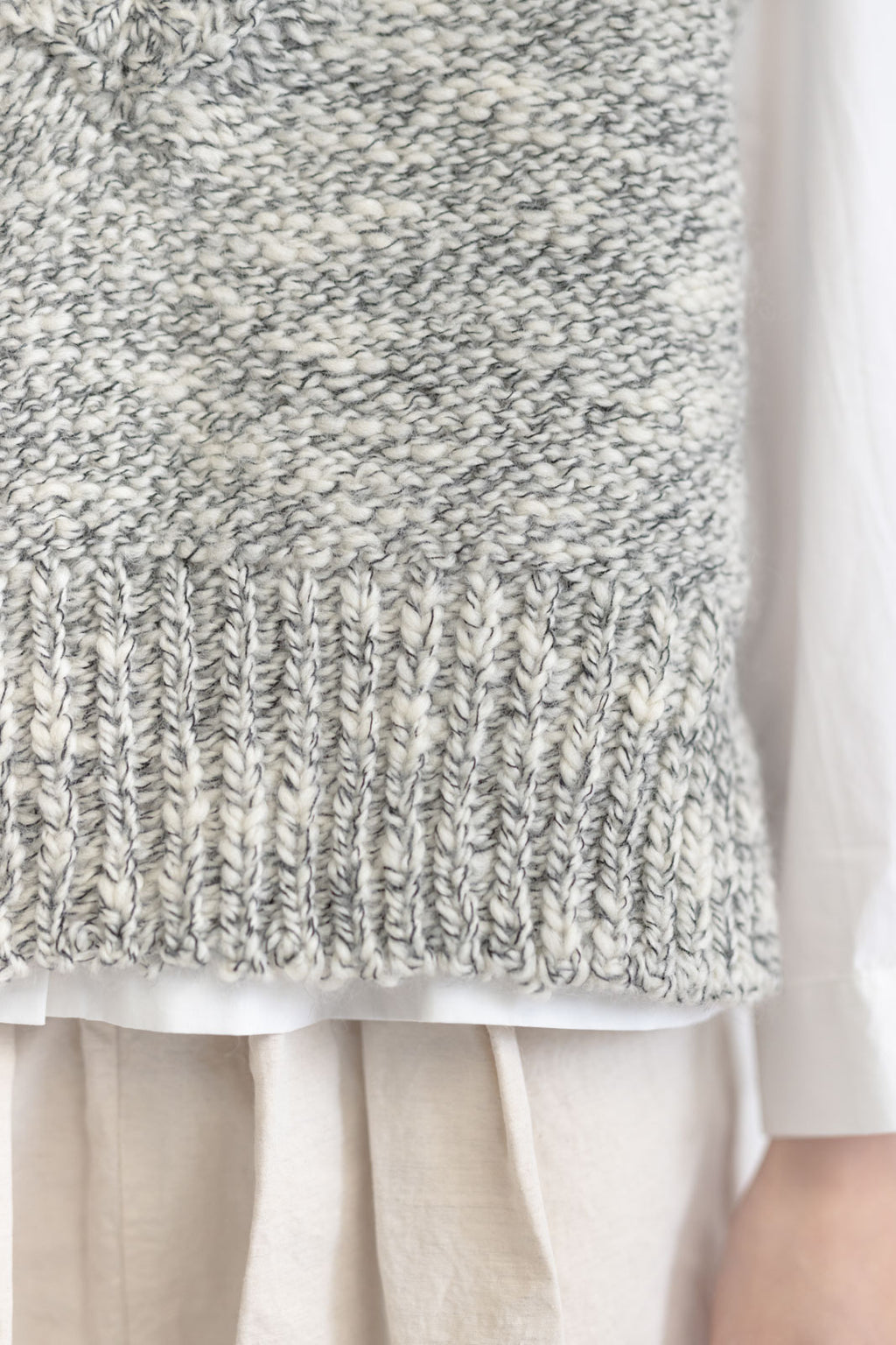 comm. arch. ハンドフレームド チャンキーベスト