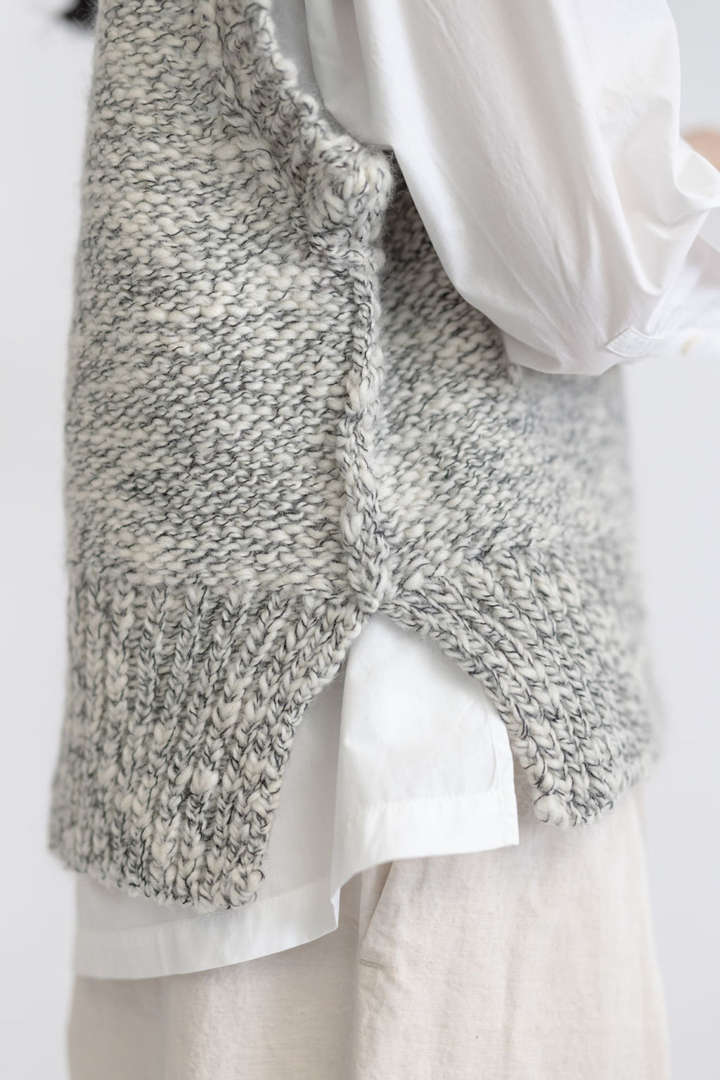 comm. arch. ハンドフレームド チャンキーベスト