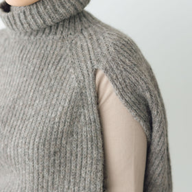 comm. arch. ハンドフレームド チャンキーポンチョ