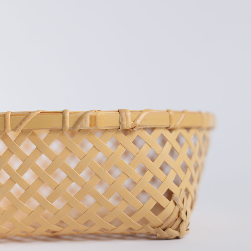 児玉美重 よつめかご(丸)