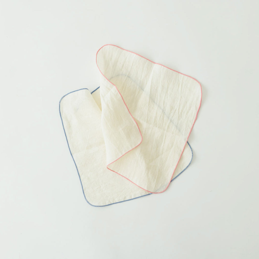 atelier Une place 60リネンハンカチ M