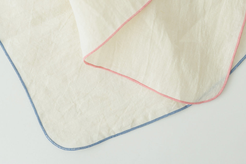 atelier Une place 60リネンハンカチ M