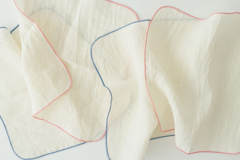 atelier Une place 60リネンハンカチ M