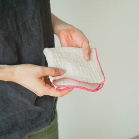 atelier Une place シルクリネンハンカチ M