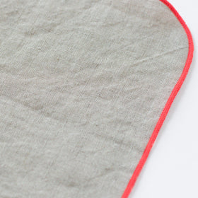 atelier Une place 60リネンハンカチ(ナチュラル)