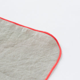 atelier Une place 60リネンハンカチ(ナチュラル)