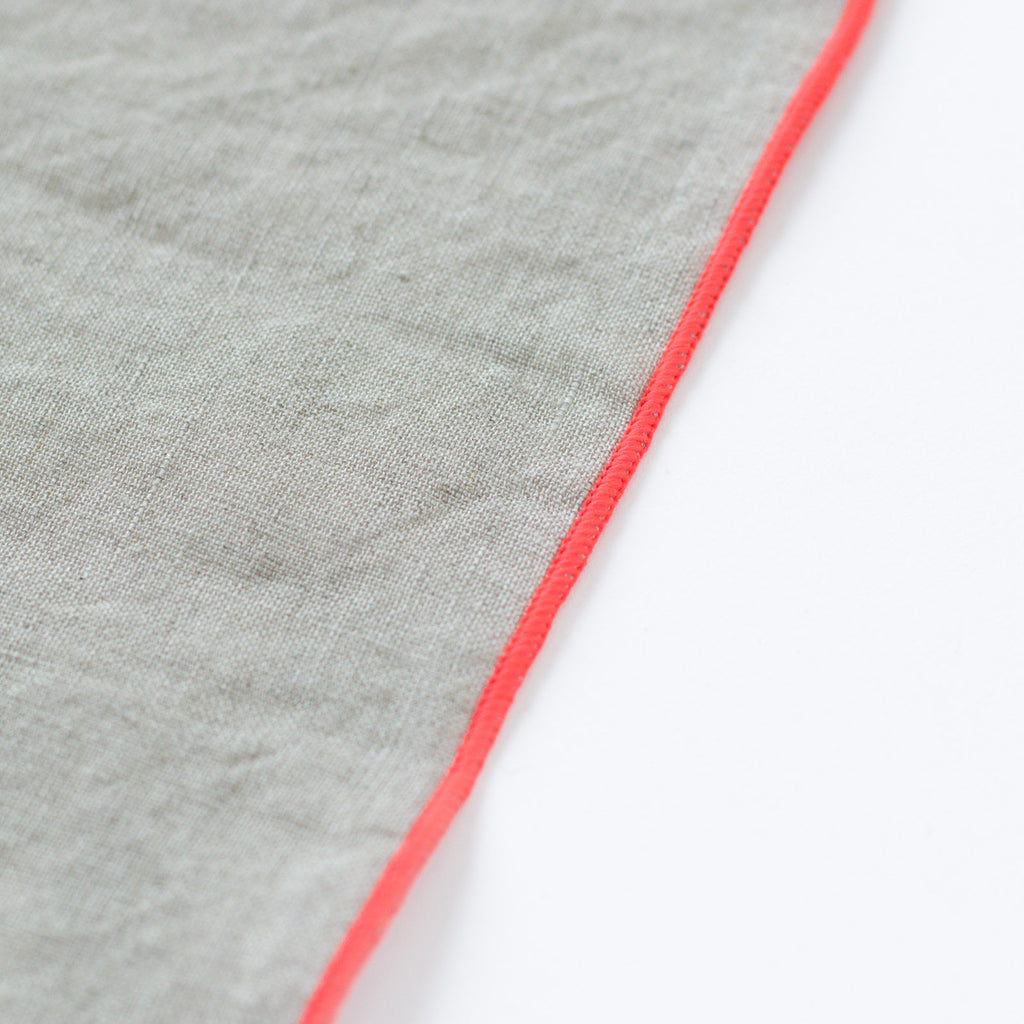 atelier Une place 60リネンハンカチ(ナチュラル)