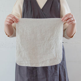 atelier Une place 60リネンハンカチ(ナチュラル)