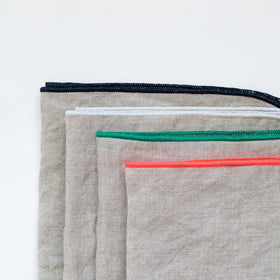 atelier Une place 60リネンハンカチ(ナチュラル)