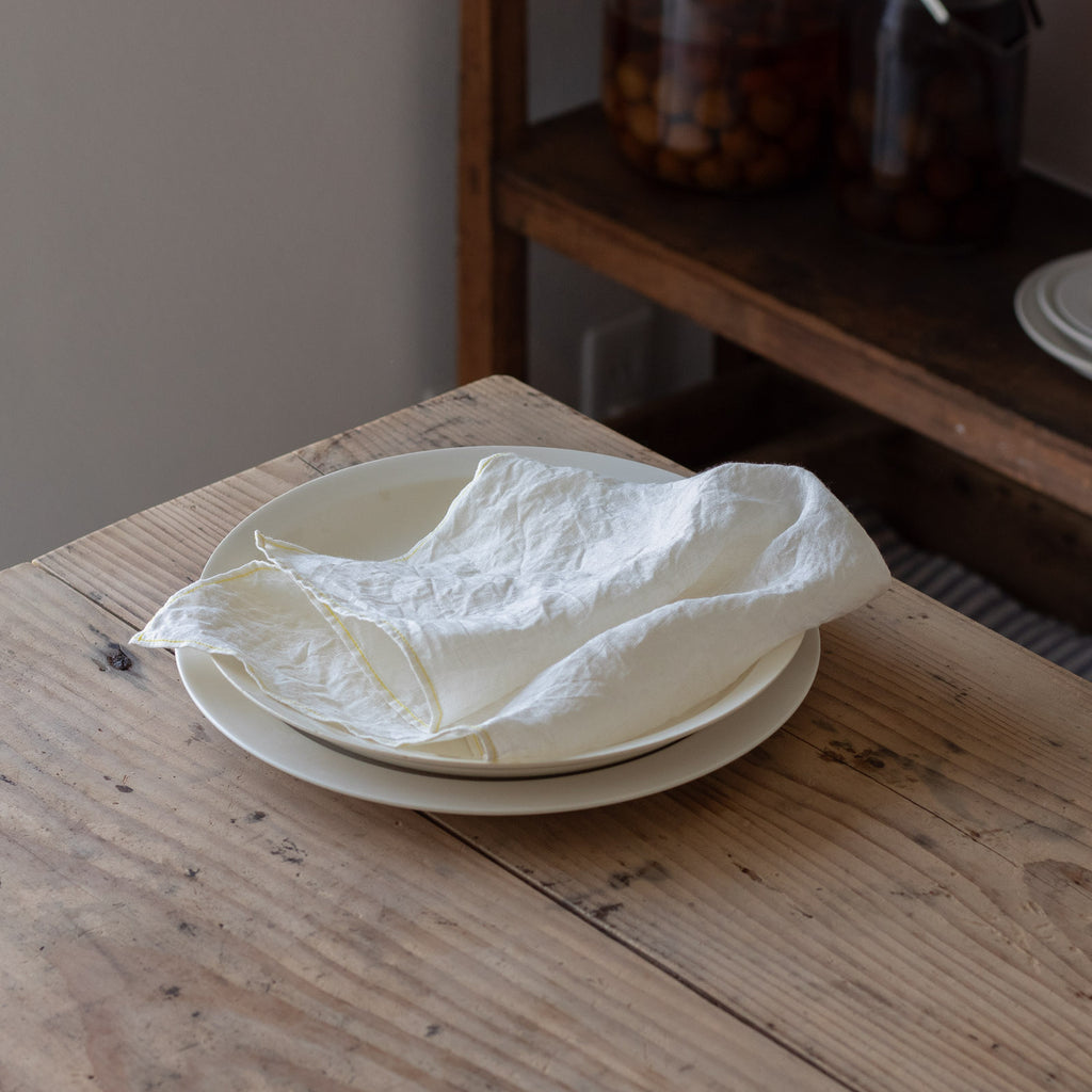 〈くらすこと別注〉atelier Une place  60リネンクロス M