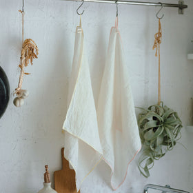 〈くらすこと別注〉atelier Une place  60リネンクロス M