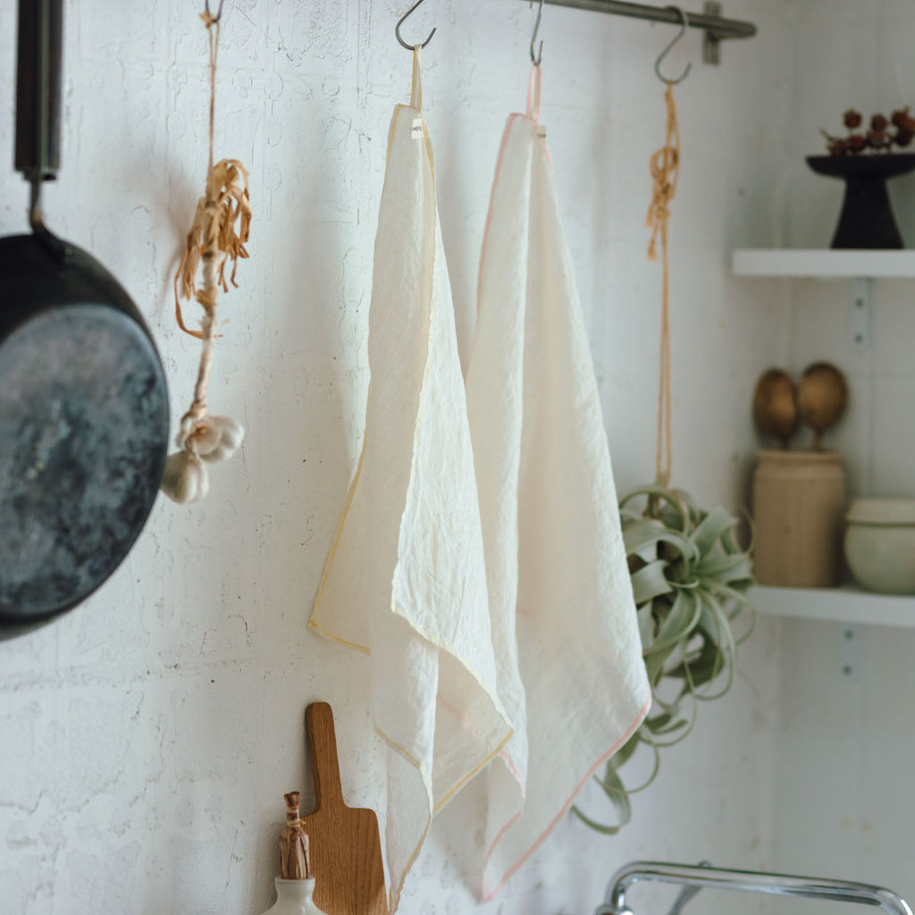 〈くらすこと別注〉atelier Une place  60リネンクロス M