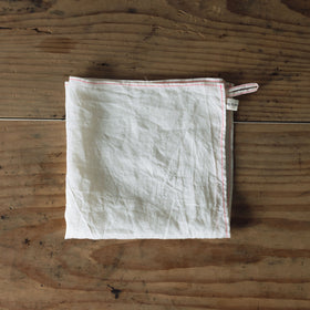 〈くらすこと別注〉atelier Une place  60リネンクロス M