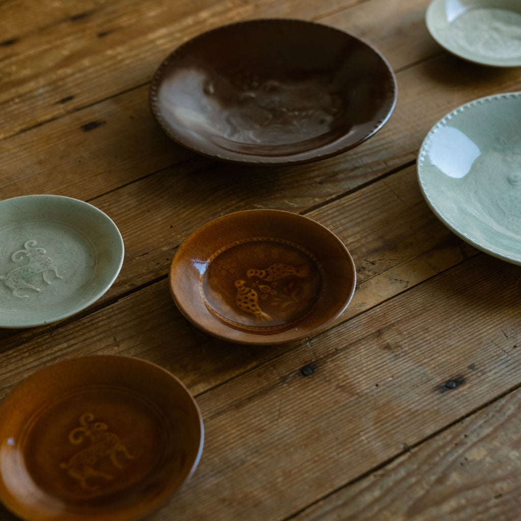 郡司製陶所 型打ち4寸皿 ひつじ