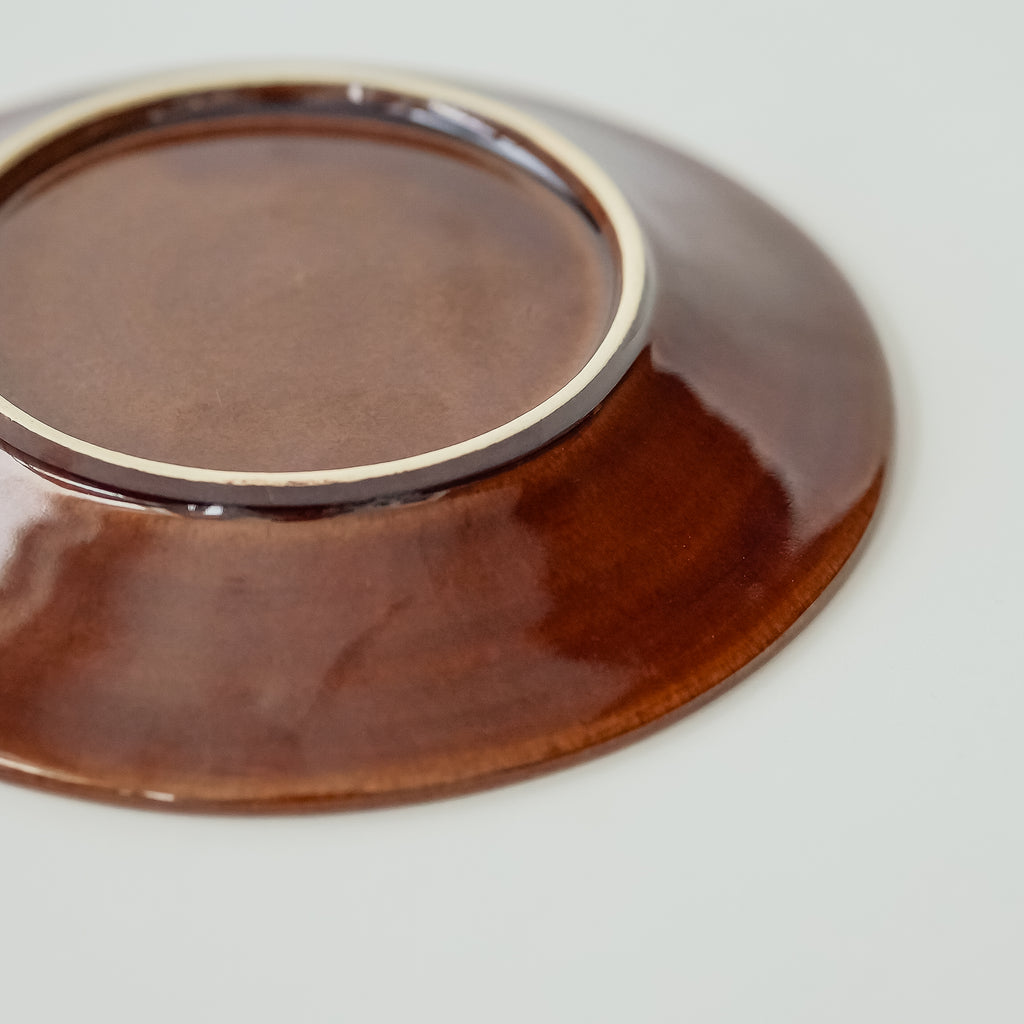 郡司製陶所 型打ち6寸皿 とり