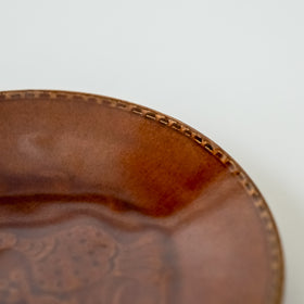 郡司製陶所 型打ち6寸皿 とり