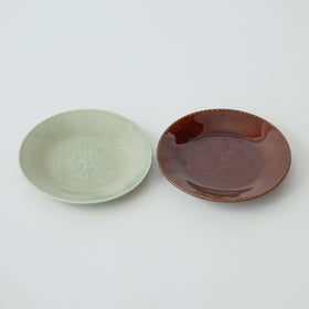 郡司製陶所 型打ち6寸皿 とり