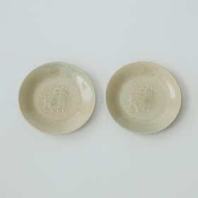 郡司製陶所 型打ち4寸皿 ひつじ