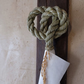 青木奈々絵 しめ飾り 間