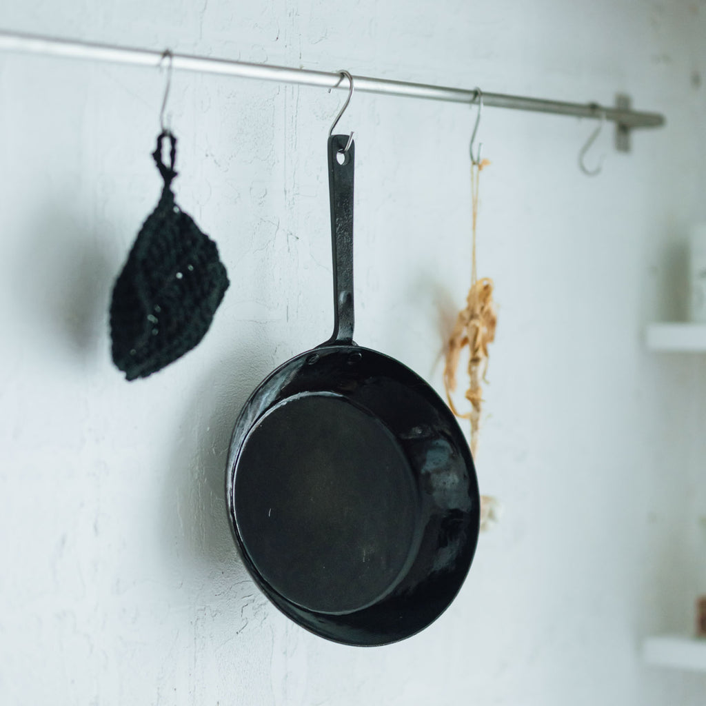 野鍛冶やまご ちょっと深めの鉄フライパン