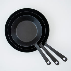 野鍛冶やまご ちょっと深めの鉄フライパン