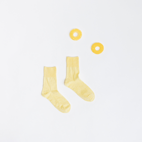 くらすこと さらっとなめらかリネンソックス