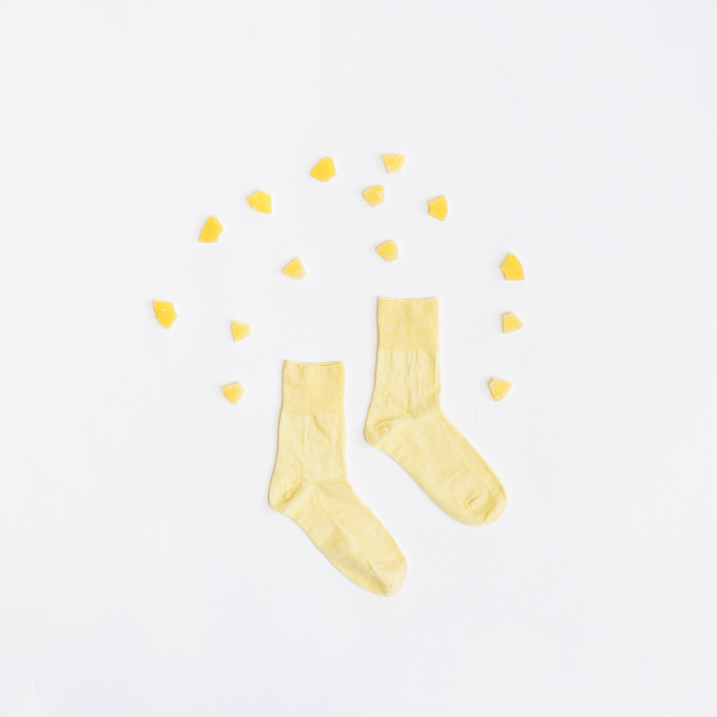 くらすこと さらっとなめらかリネンソックス