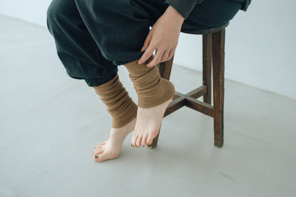 くらすこと 内側シルクのコットンレッグウォーマー