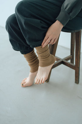 くらすこと 内側シルクのコットンレッグウォーマー