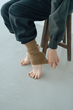 くらすこと 内側シルクのコットンレッグウォーマー