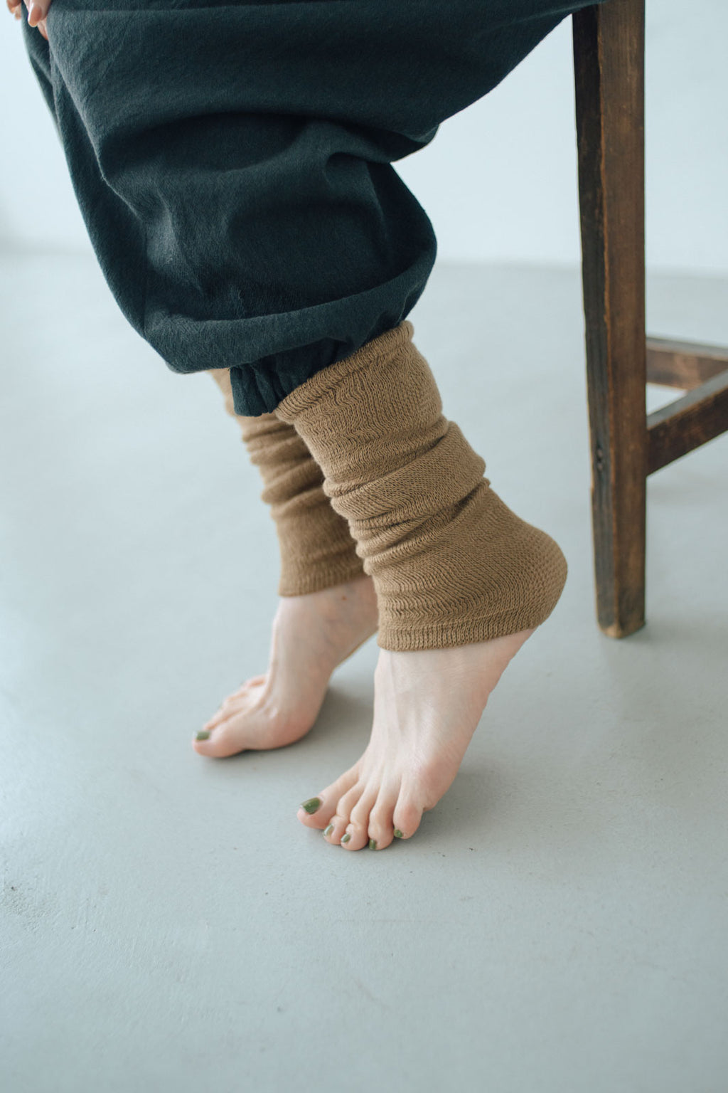 くらすこと 内側シルクのコットンレッグウォーマー